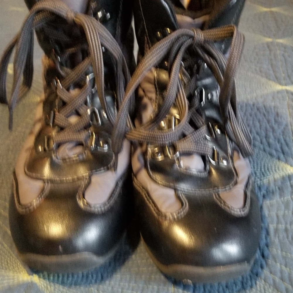 Boots - Picture 2 of 2